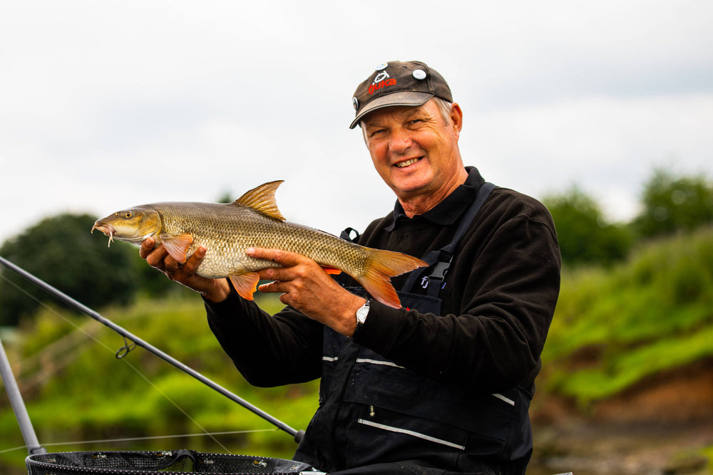 How to catch a Barbel.  Top tips  from a River Record Holder